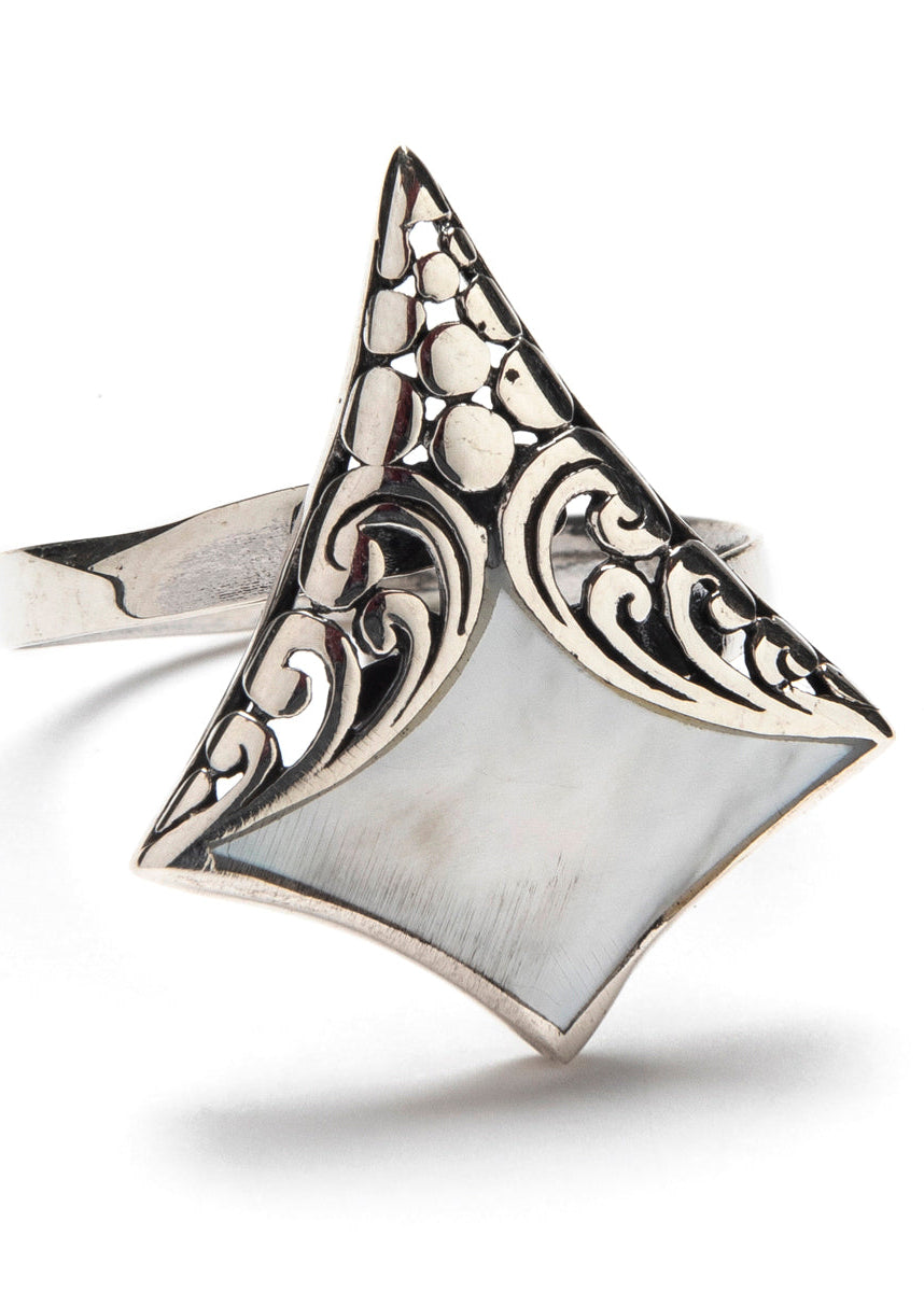 Anillo Ava Nácar
