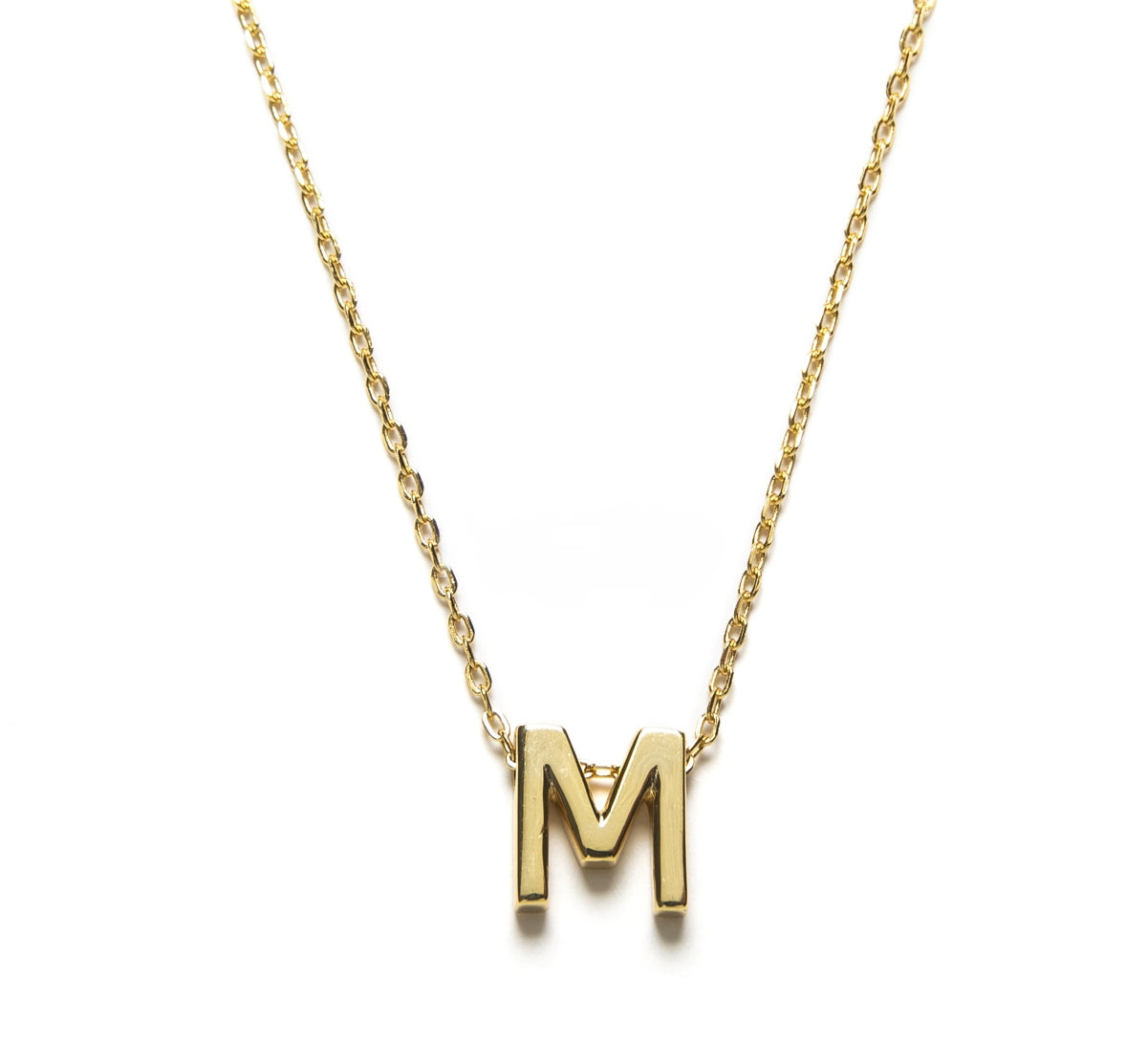 Collar letra M