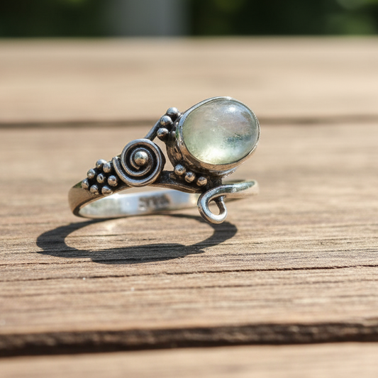 Anillo Dalila Prehnita