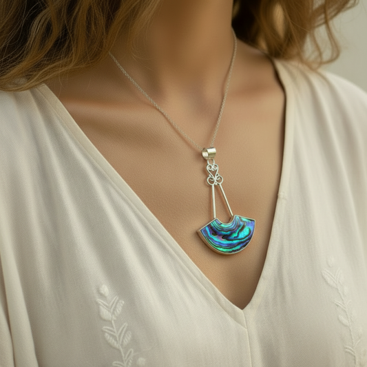 Collar Amazona