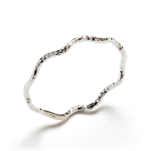 Anillo Lana de Plata 925 – Diseño sencillo, combinable y moderno