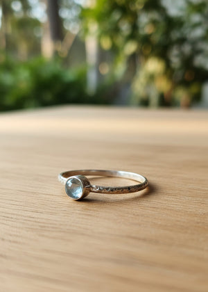 Anillo Vega Piedra Luna