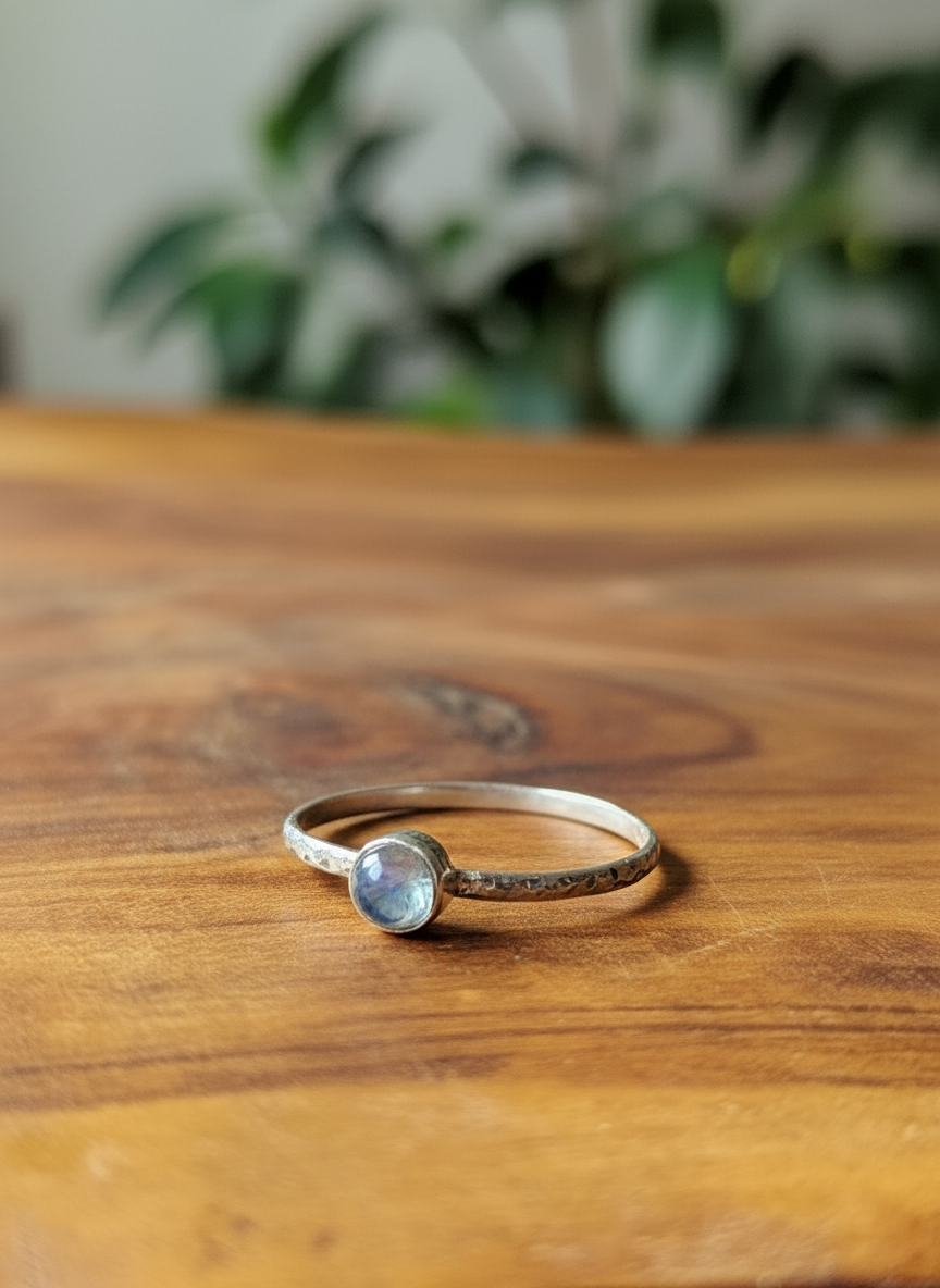 Anillo Vega Piedra Luna