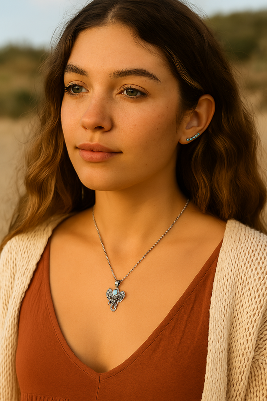 Collar Briana en Plata de Ley 925 con Piedra Luna – Encanto Natural