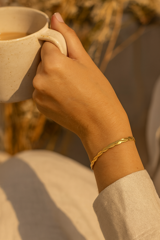 Pulsera Ágatha Oro  – Delicadeza en Plata de Ley 925 y oro