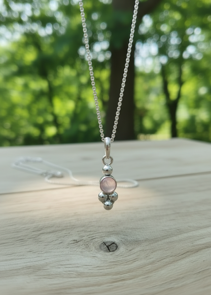 Collar Iris Cuarzo rosa