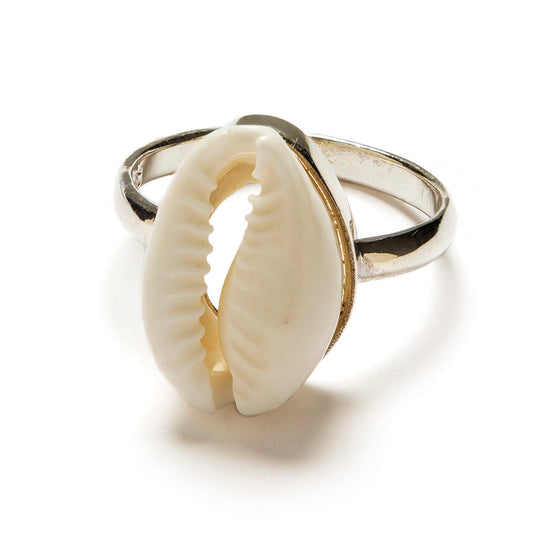 Anillo Ondina en Plata de Ley 925 y Concha Natural – Estilo Mediterráneo